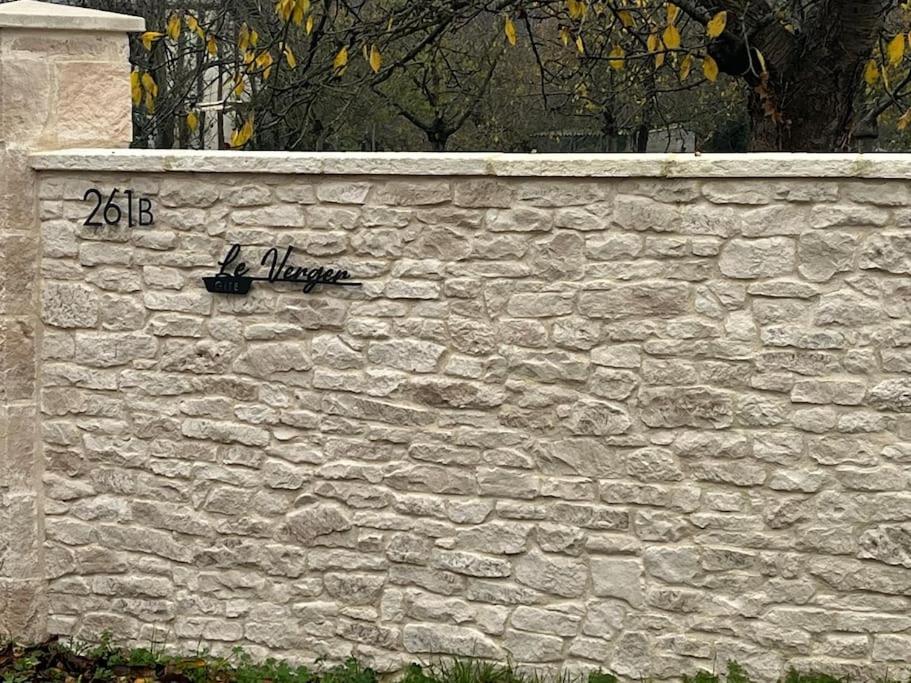 Le Gite Du Verger Au Coeur Des Boucles De Seine Yville-Sur-Seine Luaran gambar