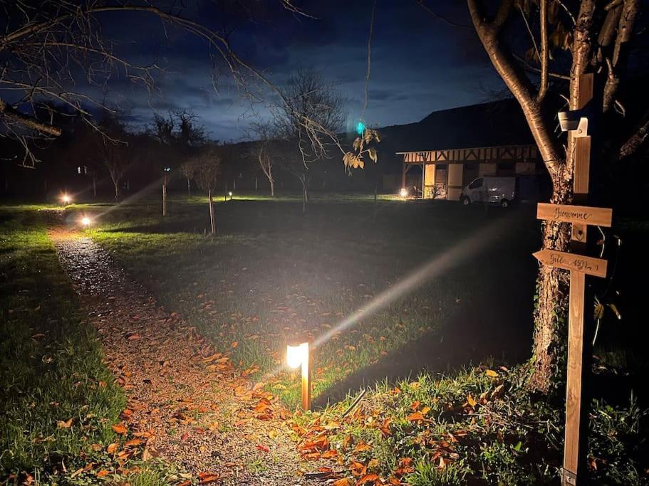 Le Gite Du Verger Au Coeur Des Boucles De Seine Yville-Sur-Seine Luaran gambar
